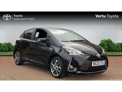 Black Used 2020 Toyota Yaris Hybrid Hatchback | £13,614 (Fair price)