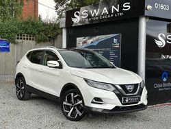 White Used 2018 Nissan Qashqai Tekna SUV | £8,995 (Fair price)