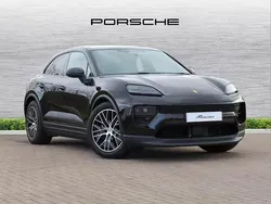 Black Used 2024 Porsche Macan SUV | £69,950 (A bit pricey)