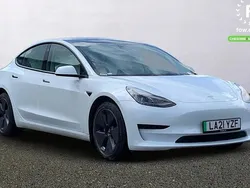 White Used 2021 Tesla Model 3 Standard Range Sedan | £15,699 (Fair price)