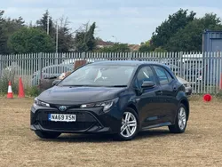 Black Used 2019 Toyota Corolla Hatchback | £13,990 (Fair price)