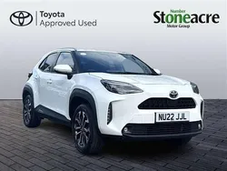 White Used 2022 Toyota Yaris Cross Design SUV | £20,000 (Fair price)