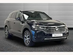 Blue Used 2018 VW Touareg R-line SUV | £28,390 (Fair price)