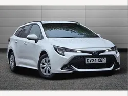 White New 2024 Toyota Corolla | £22,380 (Fair price)