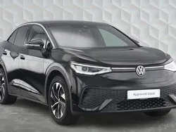 Black Used 2024 VW ID.5 Pro SUV | £27,491 (Good price)