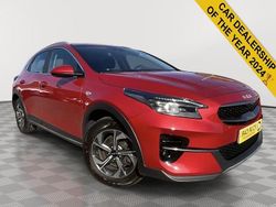 Red Used 2022 Kia XCeed SUV | £11,000 (Super price)