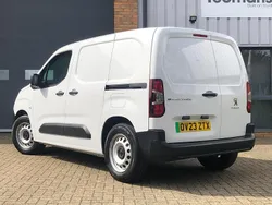 White Used 2023 Peugeot E-Partner Premium MPV | £12,491 (Good price)