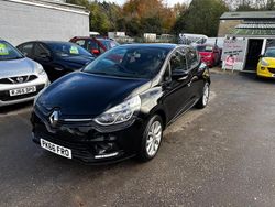 Black Used 2016 Renault Clio IV Dynamique Hatchback | £6,999 (A bit pricey)