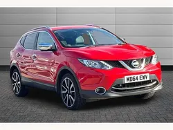 Red Used 2015 Nissan Qashqai Tekna SUV | £6,850 (Fair price)