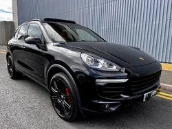 Black Used 2015 Porsche Cayenne SUV | £17,450 (Fair price)
