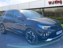 Black Used 2024 Vauxhall Grandland X Ultimate SUV | £19,435 (Good price)