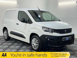 White Used 2019 Peugeot Partner MPV | £7,680 (Fair price)