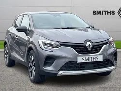 Shadow grey Used 2023 Renault Captur Evolution SUV | £16,390 (Fair price)