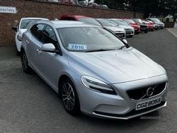 Silver Used 2016 Volvo V40 Momentum Estate | £6,950 (Fair price)