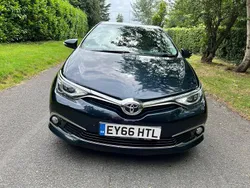 Grey Used 2016 Toyota Auris Hybrid Hatchback | £7,800 (Fair price)