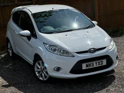 White Used 2011 Ford Fiesta Zetec Hatchback | £3,250 (Fair price)
