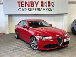 Red Used 2018 Alfa Romeo Giulia Saloon Veloce Sedan | £17,495 (Fair price)