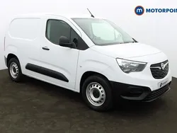 White Used 2023 Vauxhall Combo MPV | £10,549 (Super price)