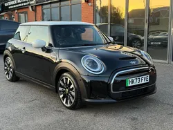 Black Used 2023 Mini Cooper SE Hatch Hatchback | £19,995