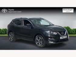 Black Used 2020 Nissan Qashqai N-Connecta SUV | £10,195 (Fair price)