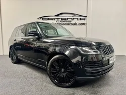 Black Used 2019 Land Rover Range Rover Vogue SUV | £32,880 (Fair price)
