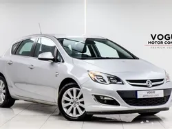 Silver Used 2014 Vauxhall Astra Elite Hatchback | £3,150 (Good price)