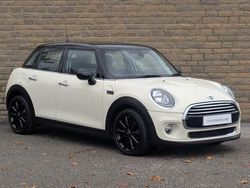 White Used 2016 Mini Cooper Hatch Hatchback | £11,490 (Good price)