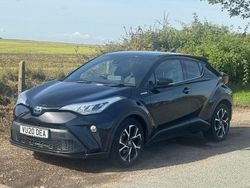 Black Used 2020 Toyota C-HR Design SUV | £14,999 (Fair price)