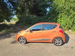 Orange Used 2014 Hyundai i10 Premium Hatchback | £2,295 (Fair price)