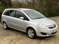 Silver Used 2009 Vauxhall Zafira MPV | £2,450 (Fair price)