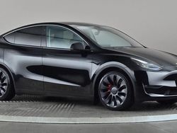 Black Used 2023 Tesla Model Y Performance SUV | £36,298 (A bit pricey)