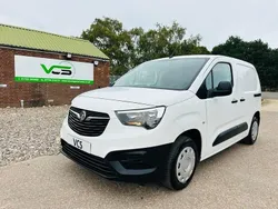 White Used 2019 Vauxhall Combo Edition MPV | £7,250 (Fair price)