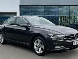 Grey Used 2020 VW Passat SE Sedan | £17,647 (Fair price)
