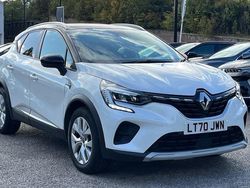 White Used 2020 Renault Captur Iconic SUV | £11,804 (Fair price)