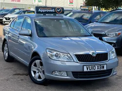 Blue Used 2010 Skoda Octavia Elegance Hatchback | £2,975 (Fair price)