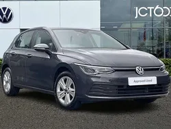 Used 2020 VW Golf VII Life Hatchback | £17,795 (Good price)