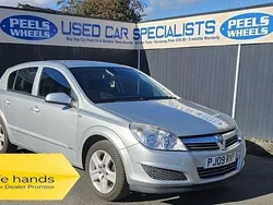 Silver Used 2009 Vauxhall Astra Active Hatchback | £1,975 (Fair price)