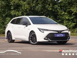 White Used 2020 Toyota Corolla Sport Estate | £16,199 (Fair price)