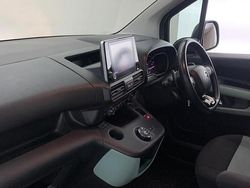 Red Used 2020 Citroën Berlingo Flair MPV | £13,365 (Super price)