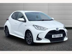 White Used 2021 Toyota Yaris Hybrid Design Hatchback | £14,595 (Fair price)
