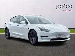 White Used 2021 Tesla Model 3 Standard Range Sedan | £17,100 (Fair price)