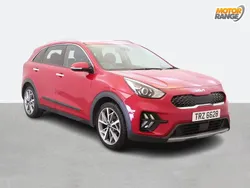 Red Used 2022 Kia Niro 3 SUV | £18,895 (Good price)