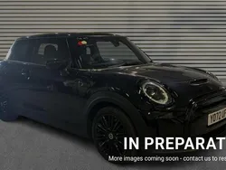 Black Used 2022 Mini Cooper S Level 2 Hatchback | £15,684 (Fair price)