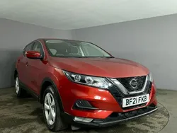 Red Used 2021 Nissan Qashqai Acenta Premium SUV | £15,999 (Super price)