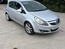 Silver Used 2009 Vauxhall Corsa Hatchback | £695 (Super price)