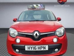 Red Used 2016 Renault Twingo Dynamique Hatchback | £3,699 (Fair price)