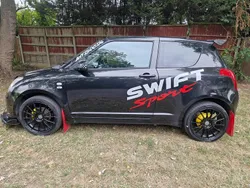 Black Used 2007 Suzuki Swift GL Hatchback | £999 (Fair price)