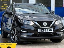Black Used 2020 Nissan Qashqai N-Connecta SUV | £10,950 (Good price)