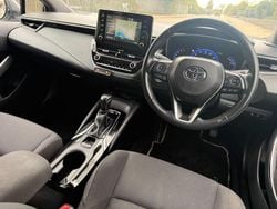 Silver Used 2021 Toyota Corolla Hatchback | £12,450 (Fair price)
