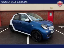 Blue Used 2015 Smart ForFour Premium Hatchback | £5,199 (Fair price)